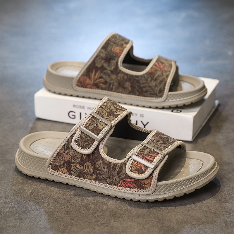 Outdoor Sports Activities - Men's casual slip-on slippers New summer