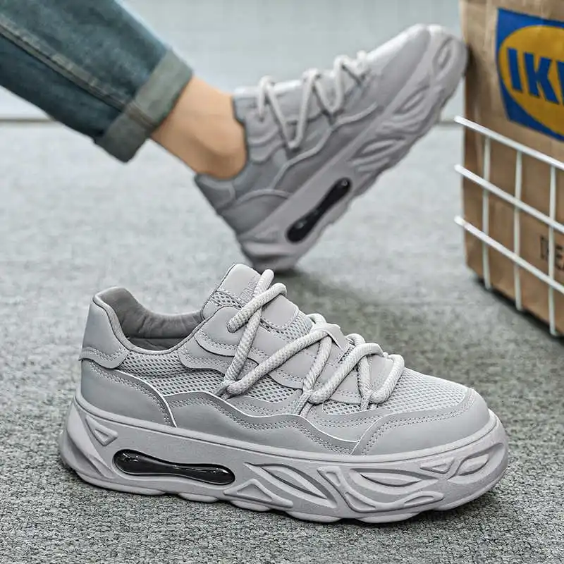 Black Does Not Slip Man's Snea - Outdoor Sport Brand のレビューと価格