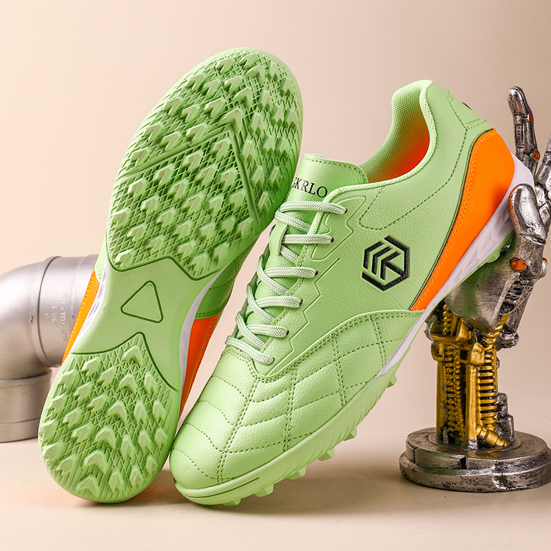 New Men Football Boots Grass B - Outdoor Sport Court のレビューと価格