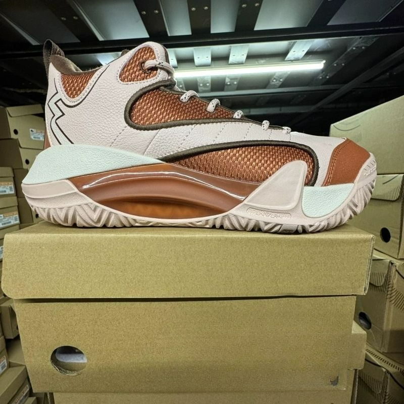New Boy Basketball Shoes Winte - Outdoor Sport Court Flooring のレビューと価格