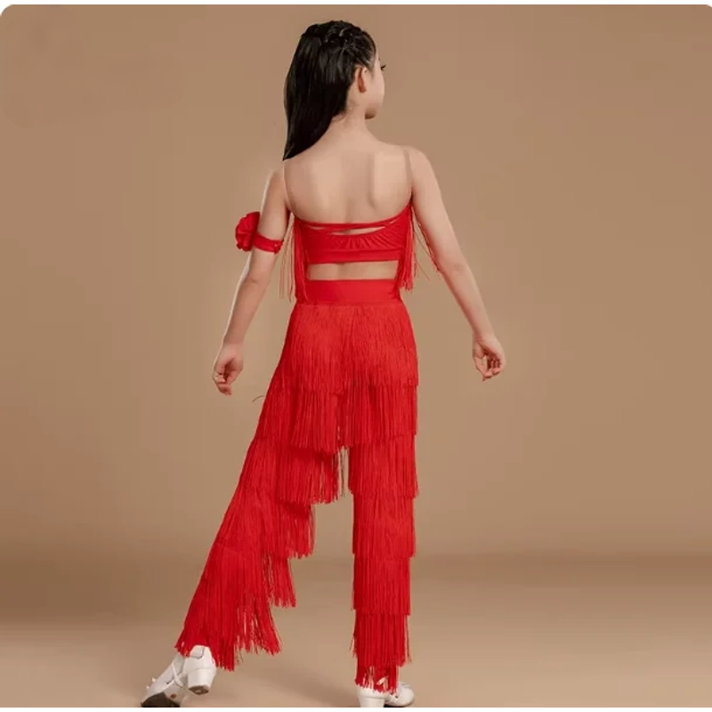 New LatinDance Performance Dre - Outdoor Sports Hall のレビューと価格