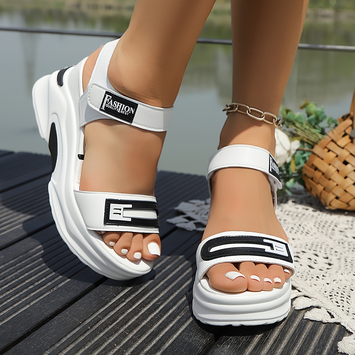 Summer 2026 Fashionable Outdoo - Outdoor Sports Activities のレビューと価格